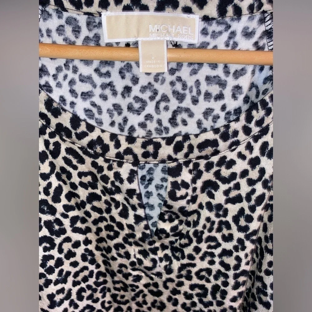 Michael Kors Leopard Print Cold Shoulder Long Sleeve Top Women’s Size L Shirt